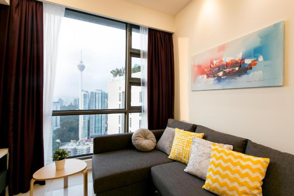 The Robertson Bukit Bintang Luxe Suites Kuala Lumpur Exterior photo